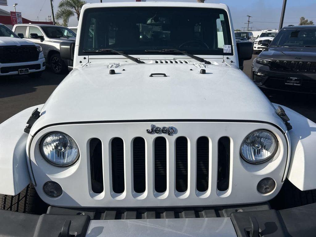 used 2015 Jeep Wrangler Unlimited car, priced at $17,972