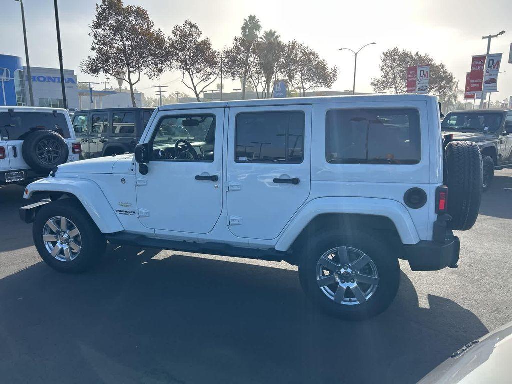 used 2015 Jeep Wrangler Unlimited car, priced at $17,972