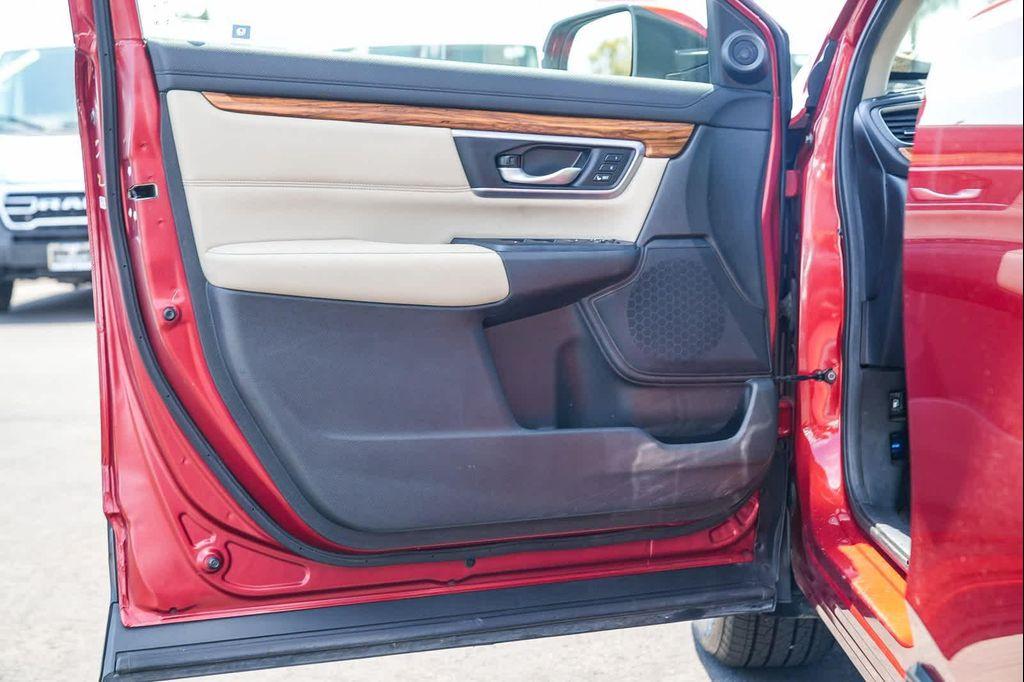 used 2017 Honda CR-V car, priced at $20,972