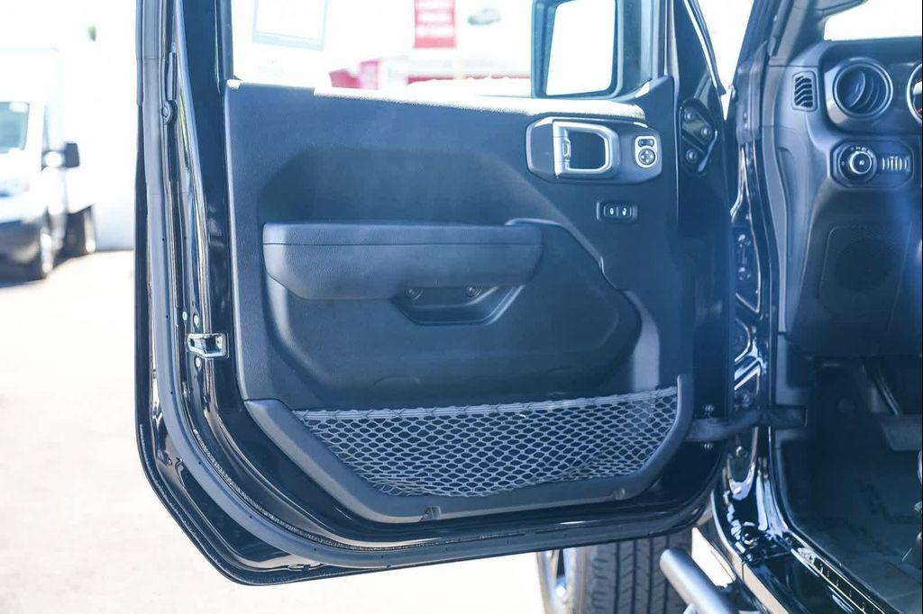 used 2022 Jeep Wrangler Unlimited car, priced at $31,500