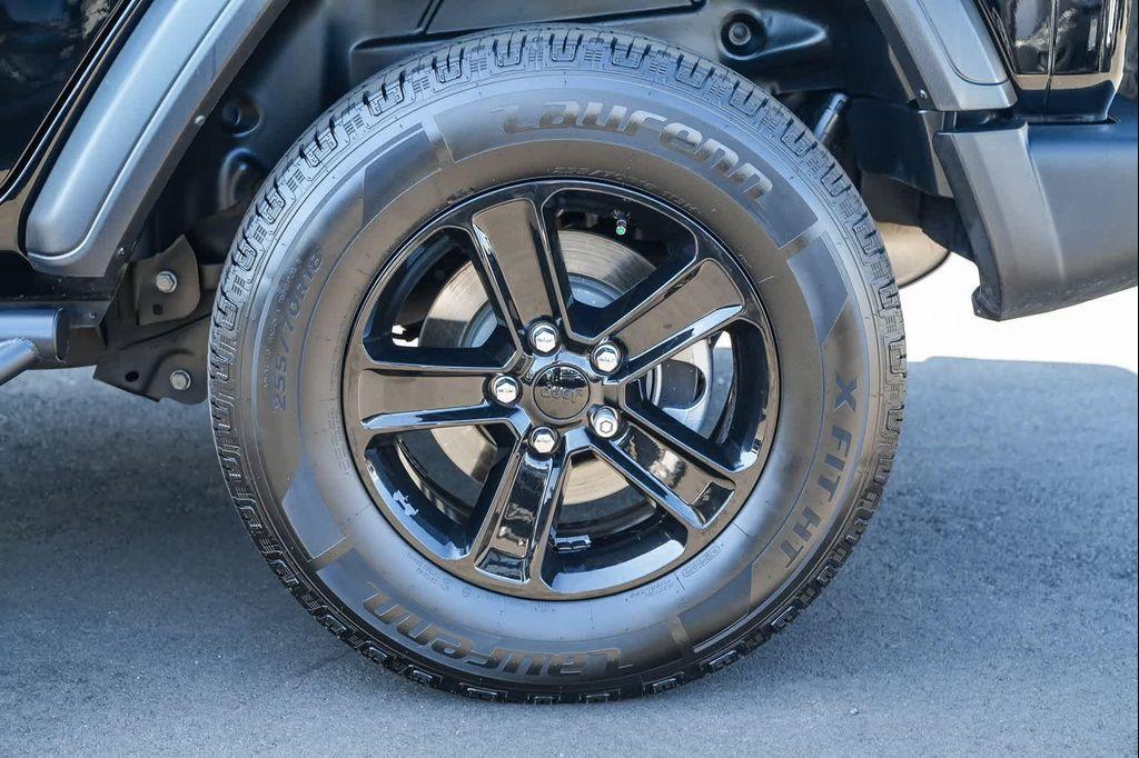 used 2022 Jeep Wrangler Unlimited car, priced at $31,500