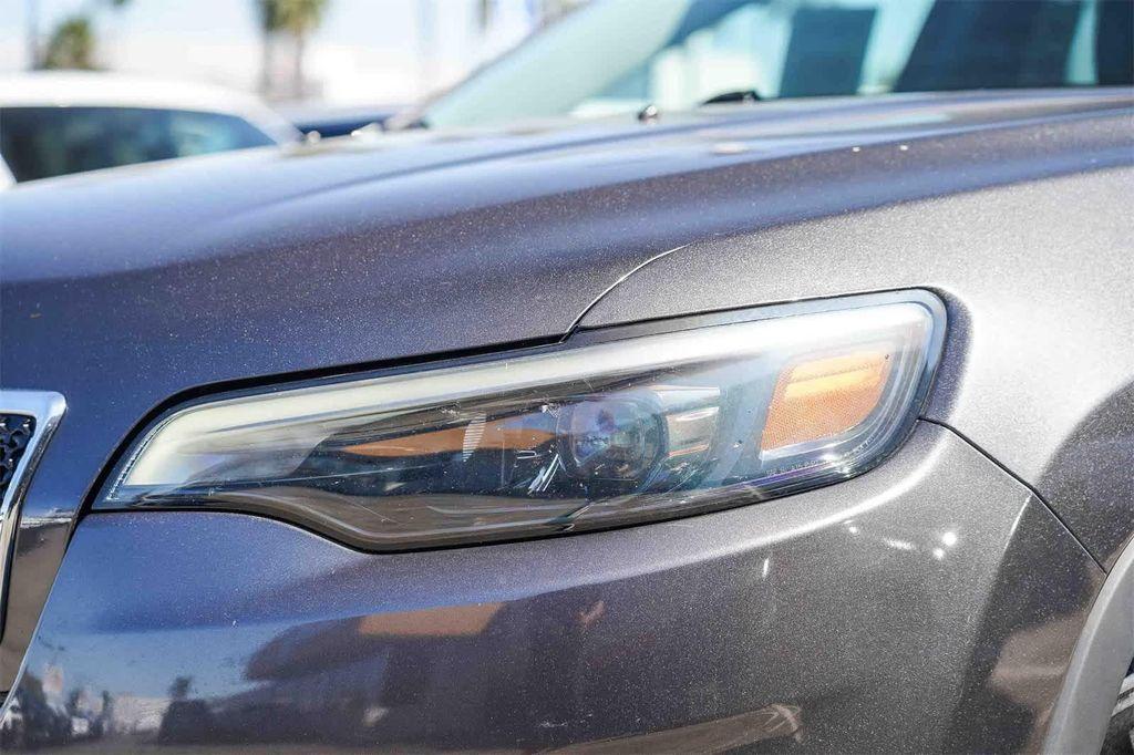 used 2022 Jeep Cherokee car, priced at $21,640