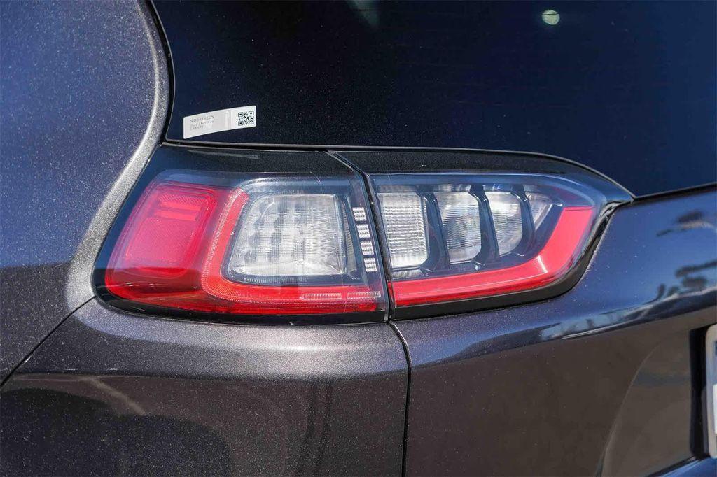 used 2022 Jeep Cherokee car, priced at $21,640