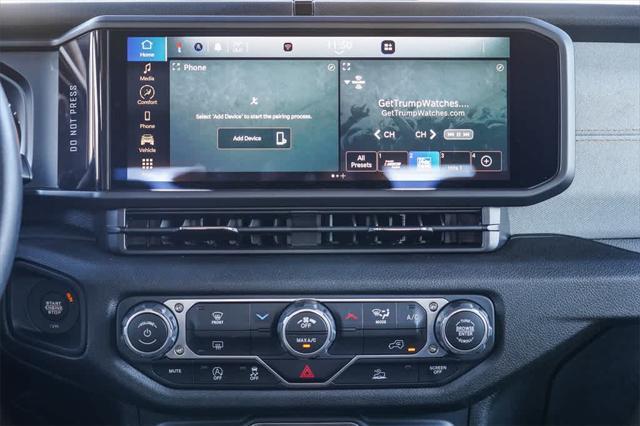 new 2024 Jeep Gladiator car, priced at $32,902