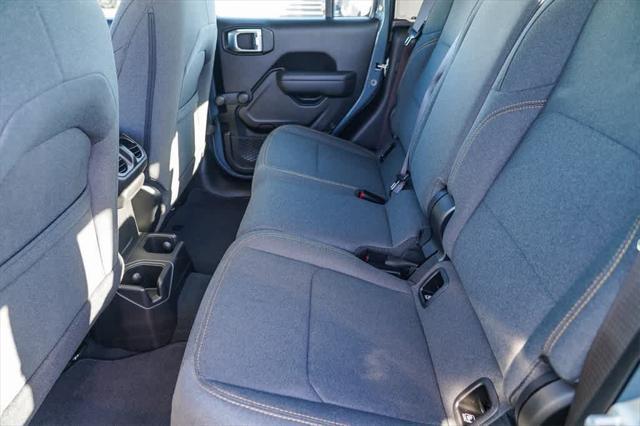 new 2024 Jeep Gladiator car, priced at $32,902