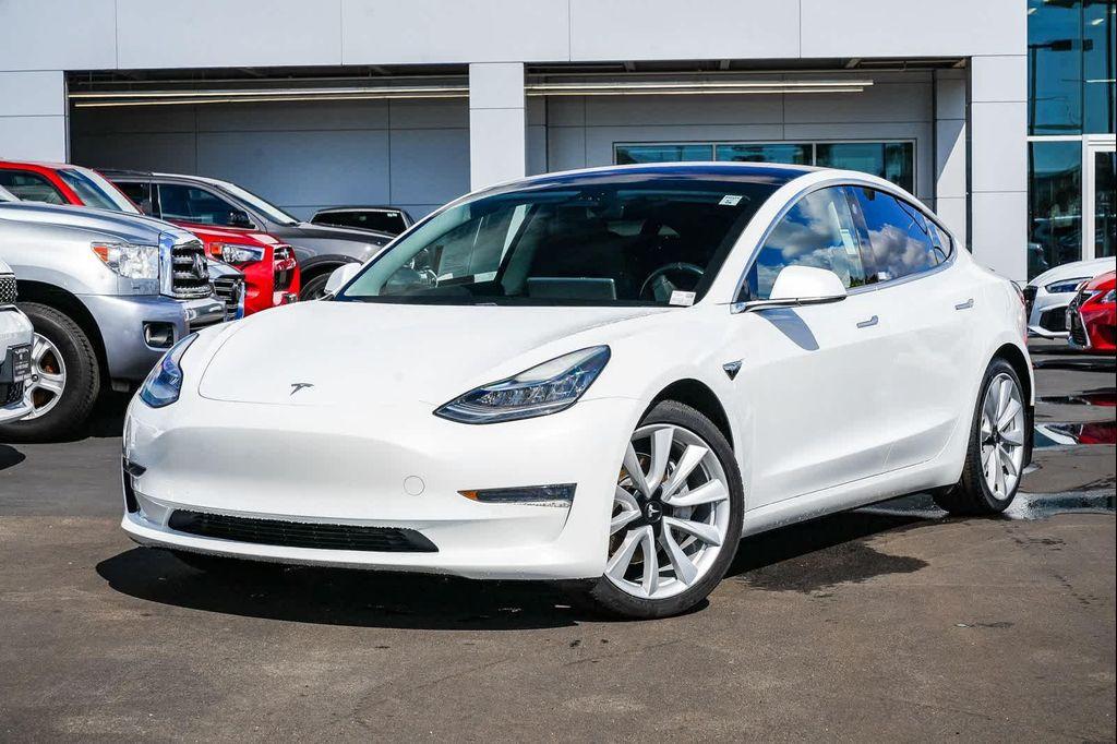 used 2018 Tesla Model 3 car, priced at $21,000