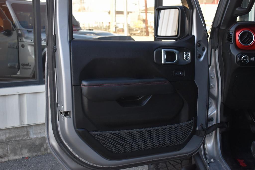 used 2019 Jeep Wrangler Unlimited car, priced at $35,331