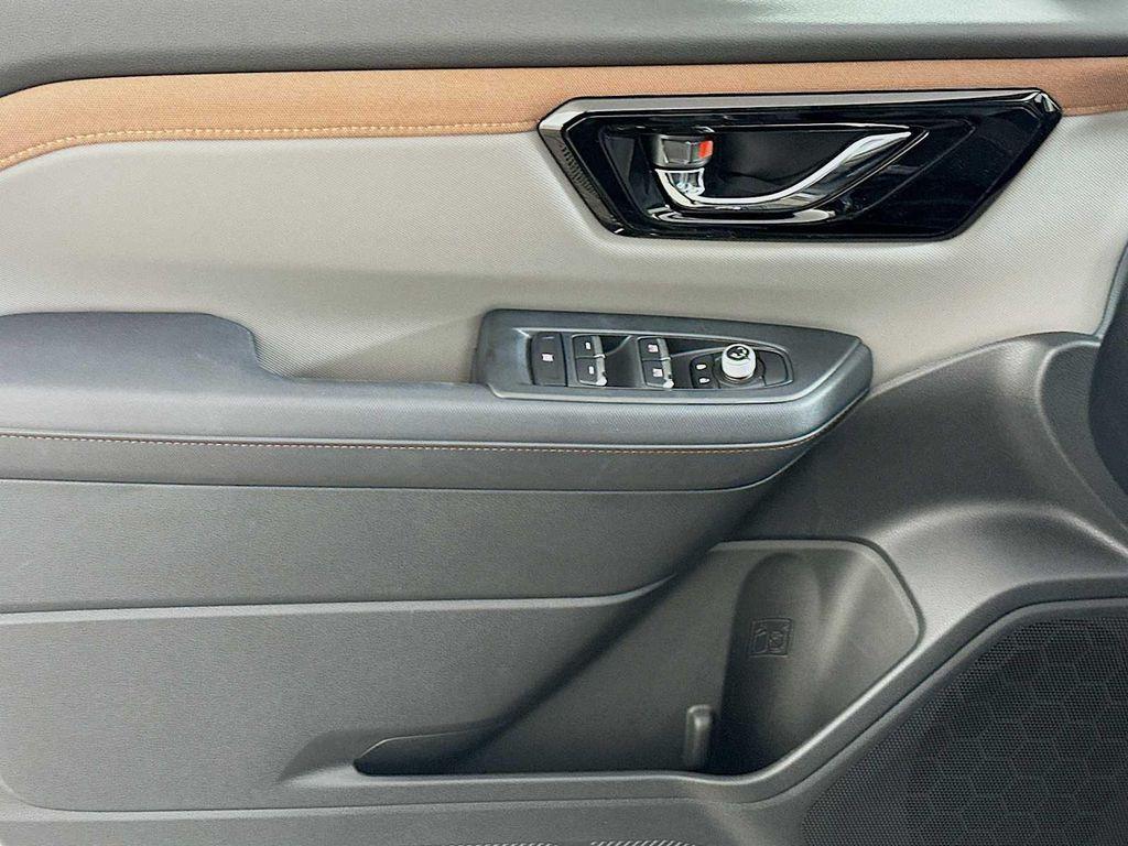 new 2025 Subaru Forester Hybrid car, priced at $42,743