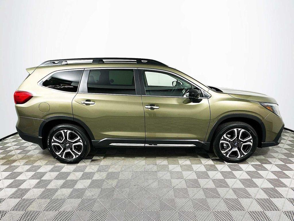 new 2025 Subaru Ascent car, priced at $54,044
