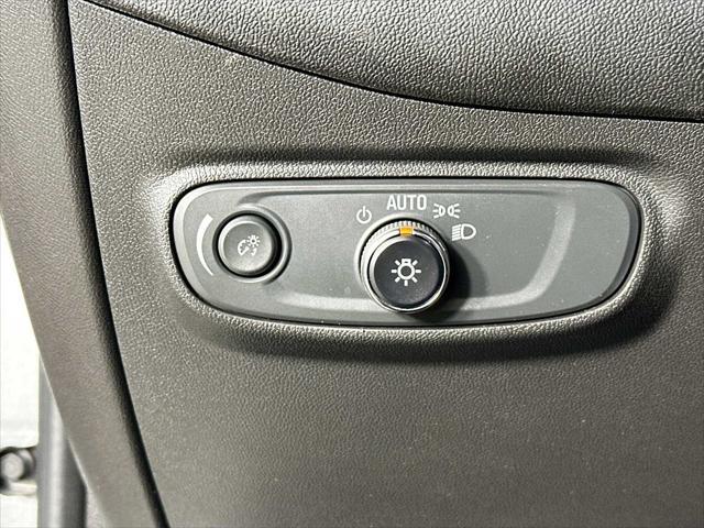 used 2022 Chevrolet Equinox car, priced at $21,700