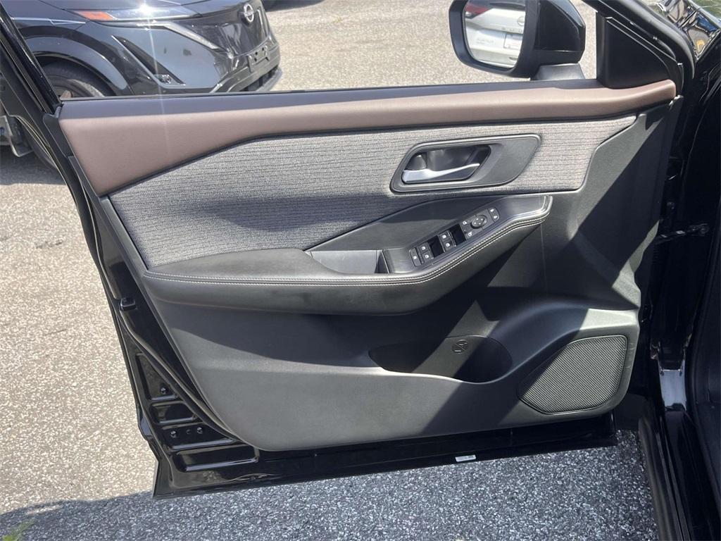used 2021 Nissan Rogue car, priced at $18,993