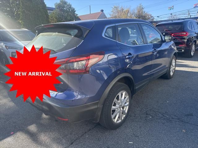 used 2021 Nissan Rogue Sport car, priced at $15,949