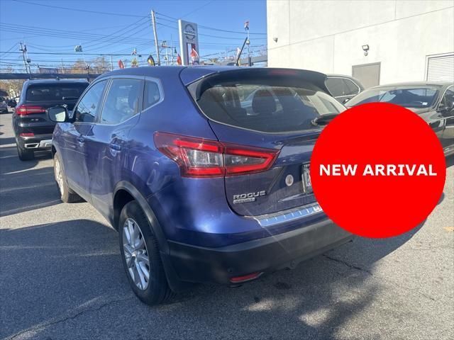 used 2021 Nissan Rogue Sport car, priced at $15,949