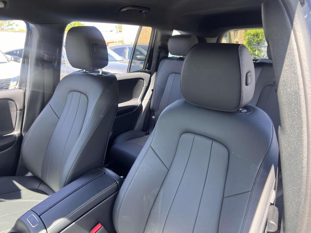 used 2024 Mercedes-Benz GLB 250 car, priced at $37,089