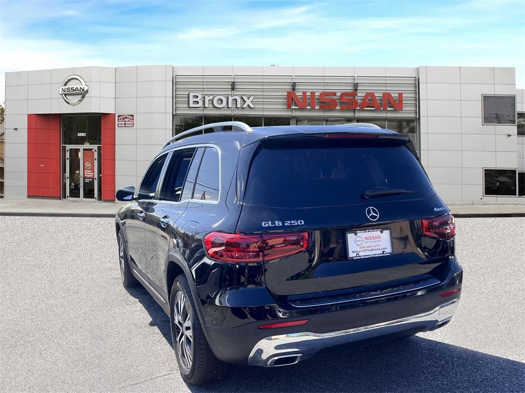 used 2024 Mercedes-Benz GLB 250 car, priced at $35,389