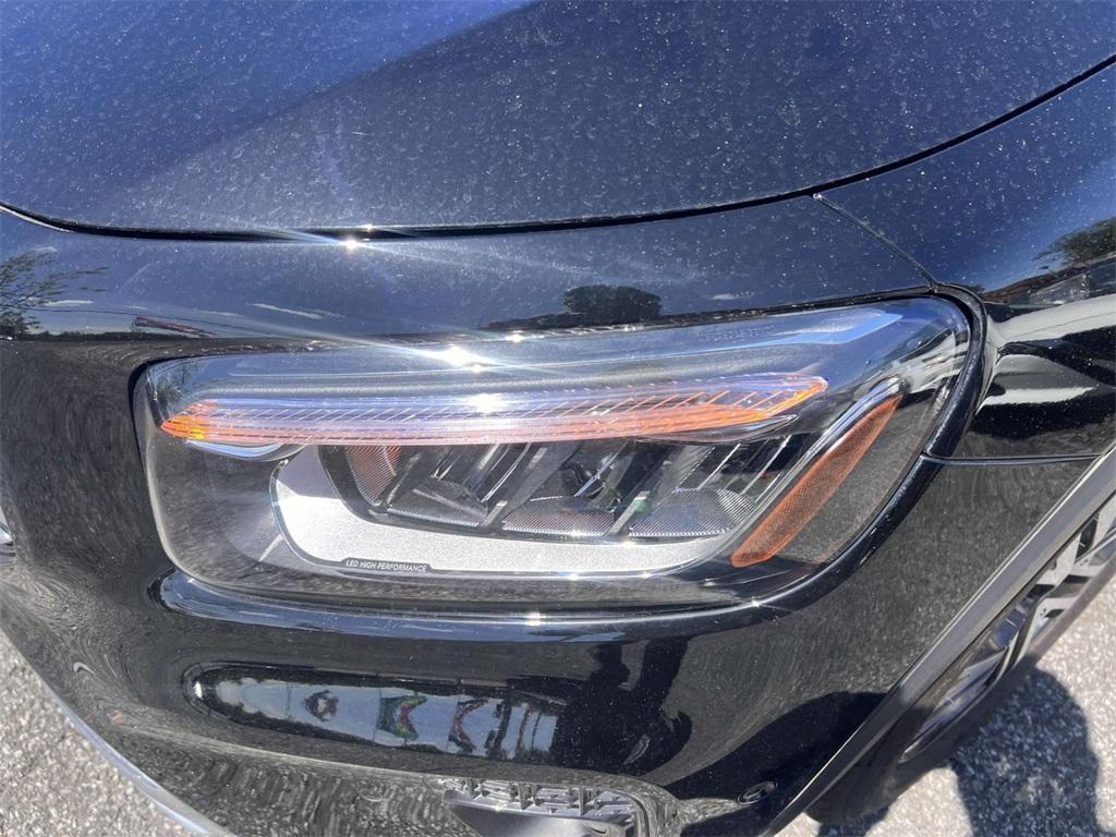 used 2024 Mercedes-Benz GLB 250 car, priced at $35,389