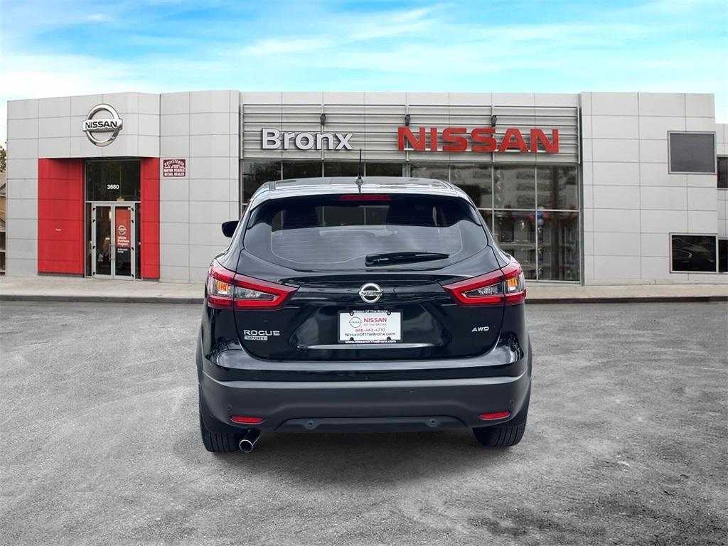 used 2021 Nissan Rogue Sport car, priced at $16,054
