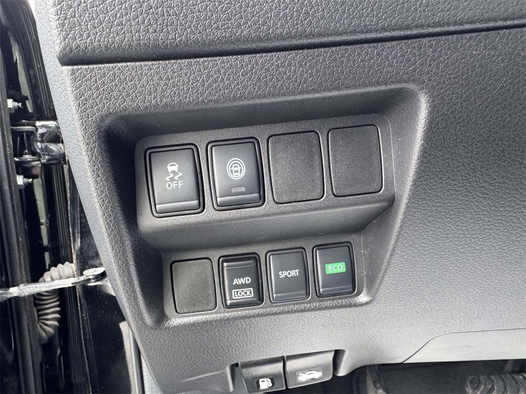 used 2021 Nissan Rogue Sport car, priced at $16,054