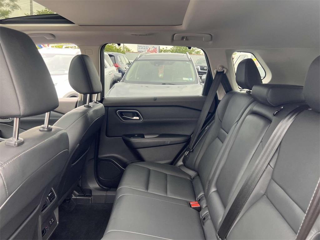 used 2021 Nissan Rogue car, priced at $23,730