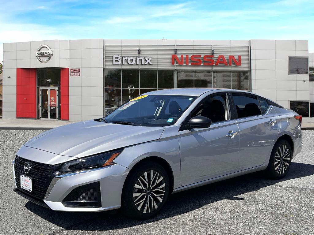 used 2024 Nissan Altima car, priced at $22,289