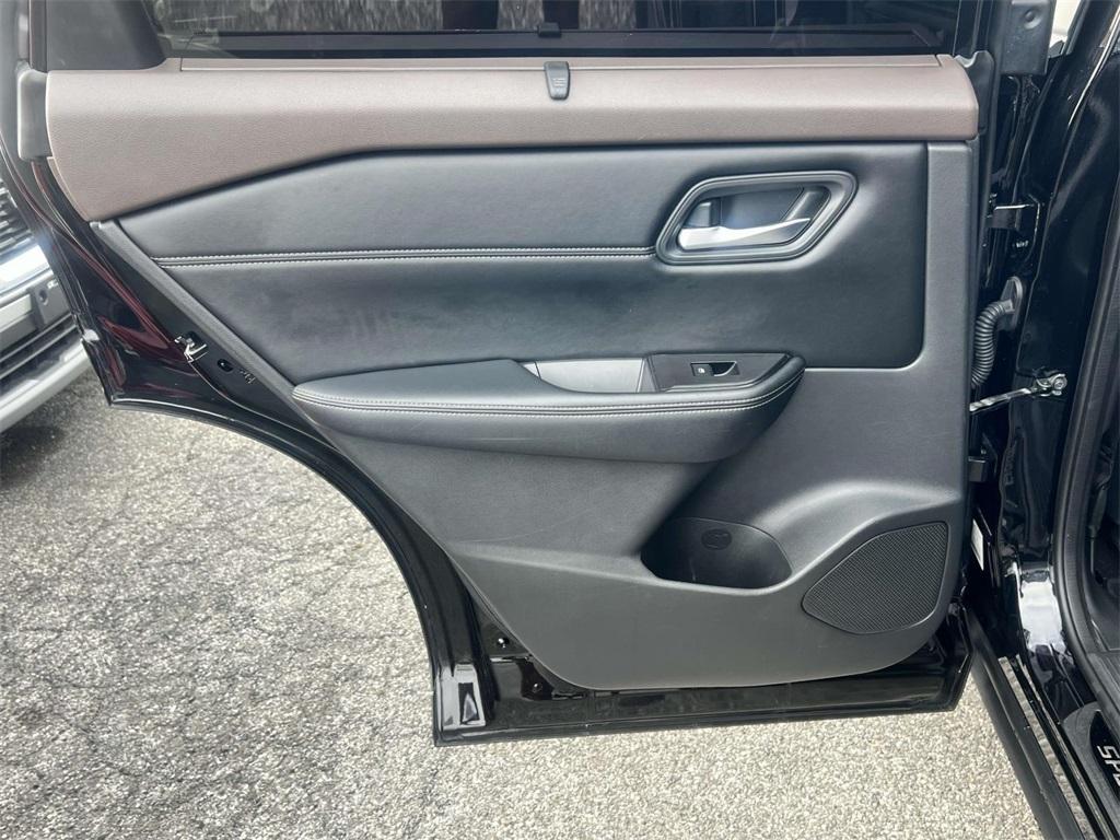 used 2022 Nissan Rogue car, priced at $18,578