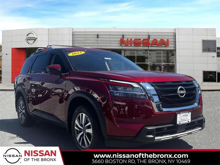 used 2023 Nissan Pathfinder car, priced at $34,483