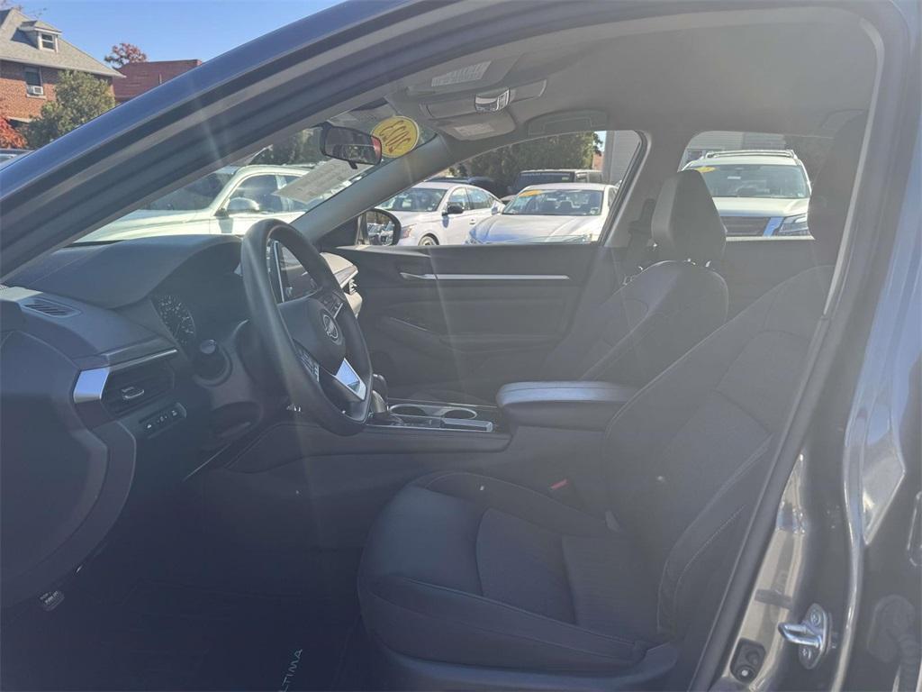 used 2023 Nissan Altima car, priced at $15,288