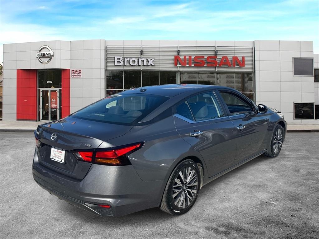 used 2023 Nissan Altima car, priced at $15,288