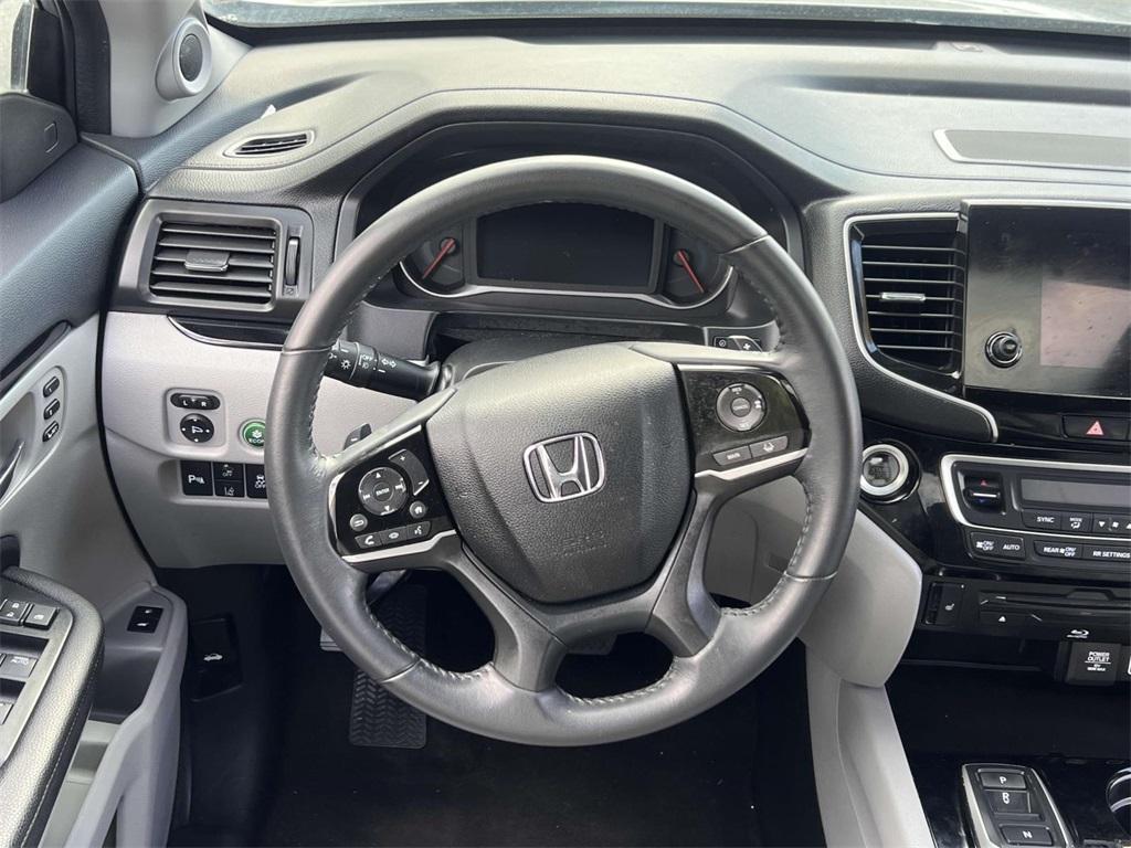 used 2022 Honda Pilot car, priced at $31,989