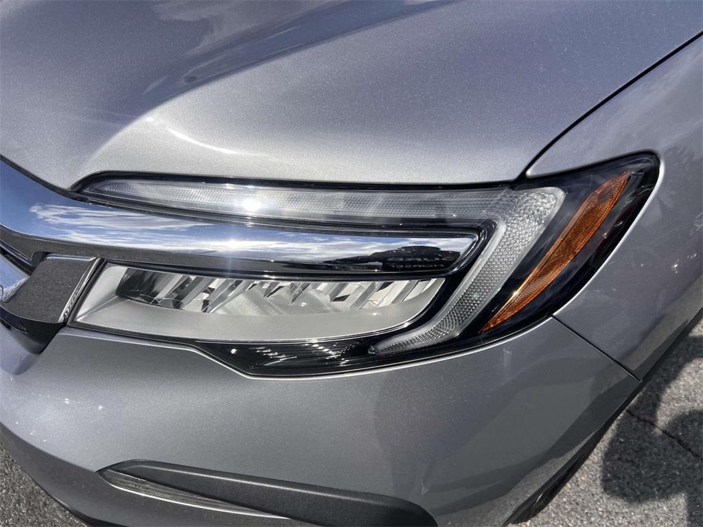 used 2022 Honda Pilot car, priced at $31,989