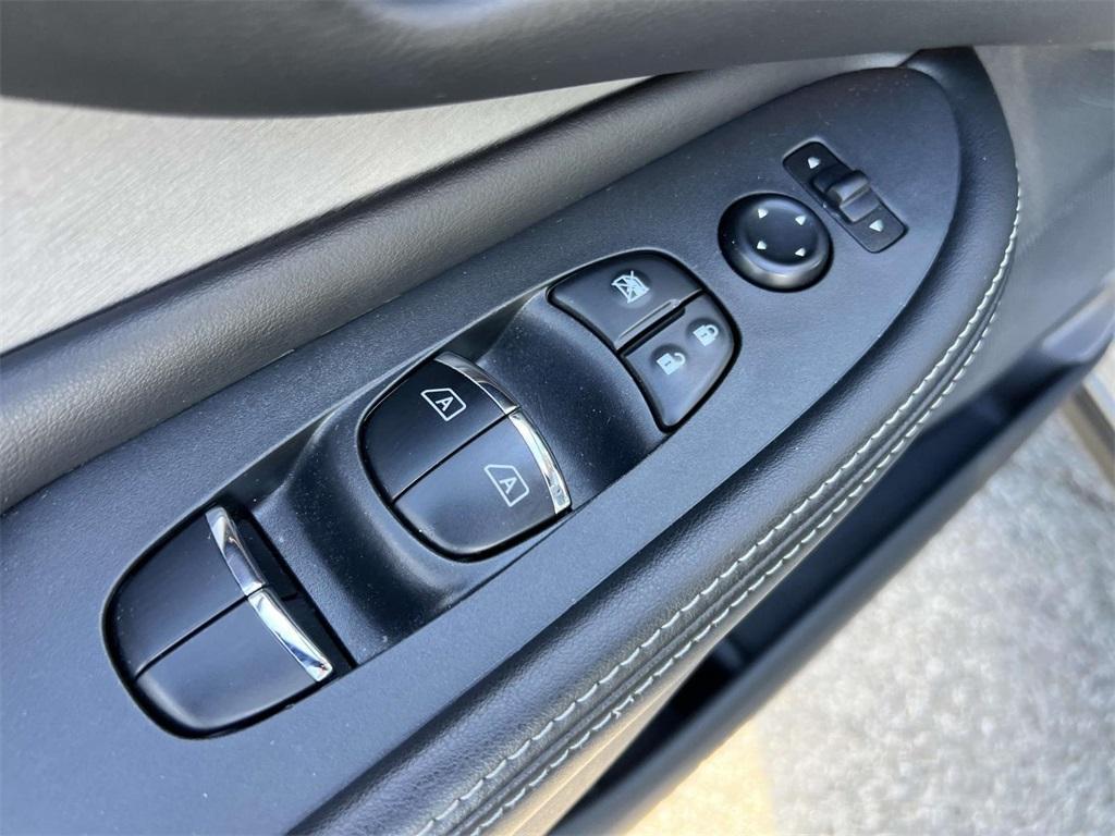 used 2021 Nissan Murano car, priced at $23,649