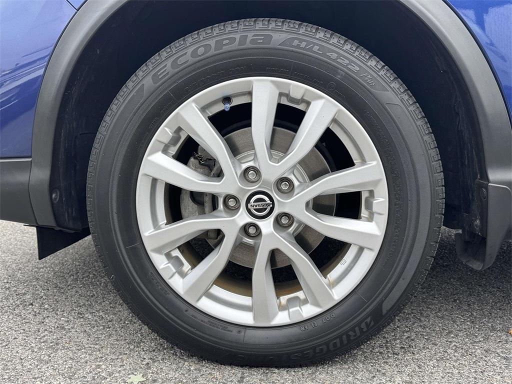 used 2020 Nissan Rogue Sport car, priced at $14,489