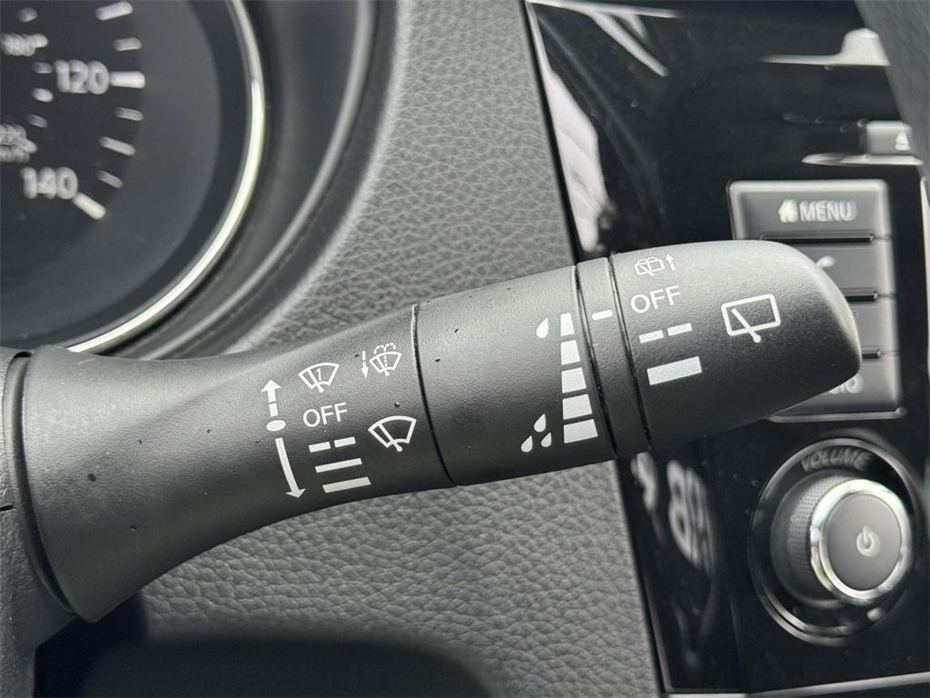 used 2020 Nissan Rogue Sport car, priced at $14,489