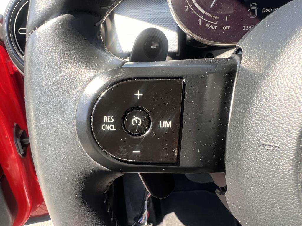 used 2024 MINI Hardtop car, priced at $23,388