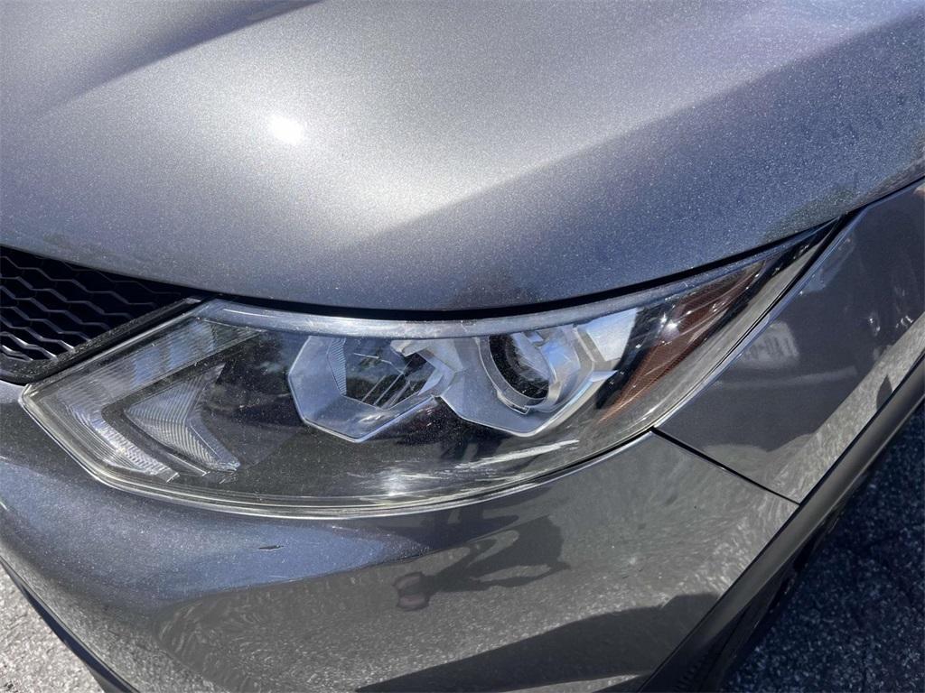 used 2018 Nissan Rogue Sport car, priced at $14,089