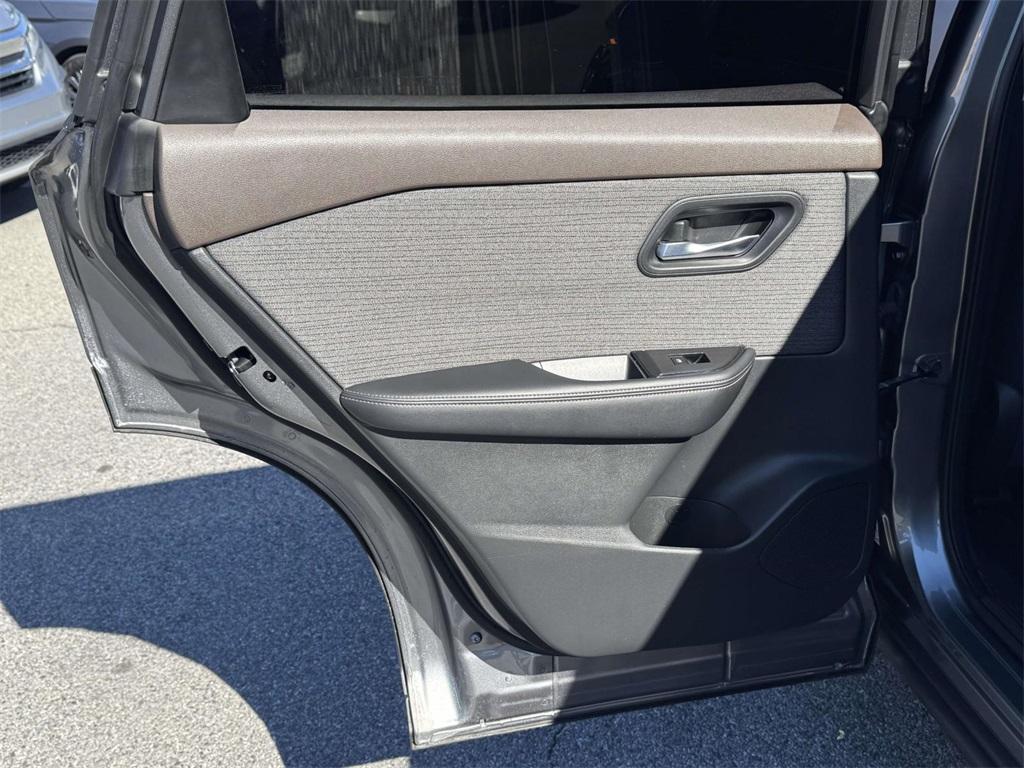 used 2022 Nissan Rogue car, priced at $17,059