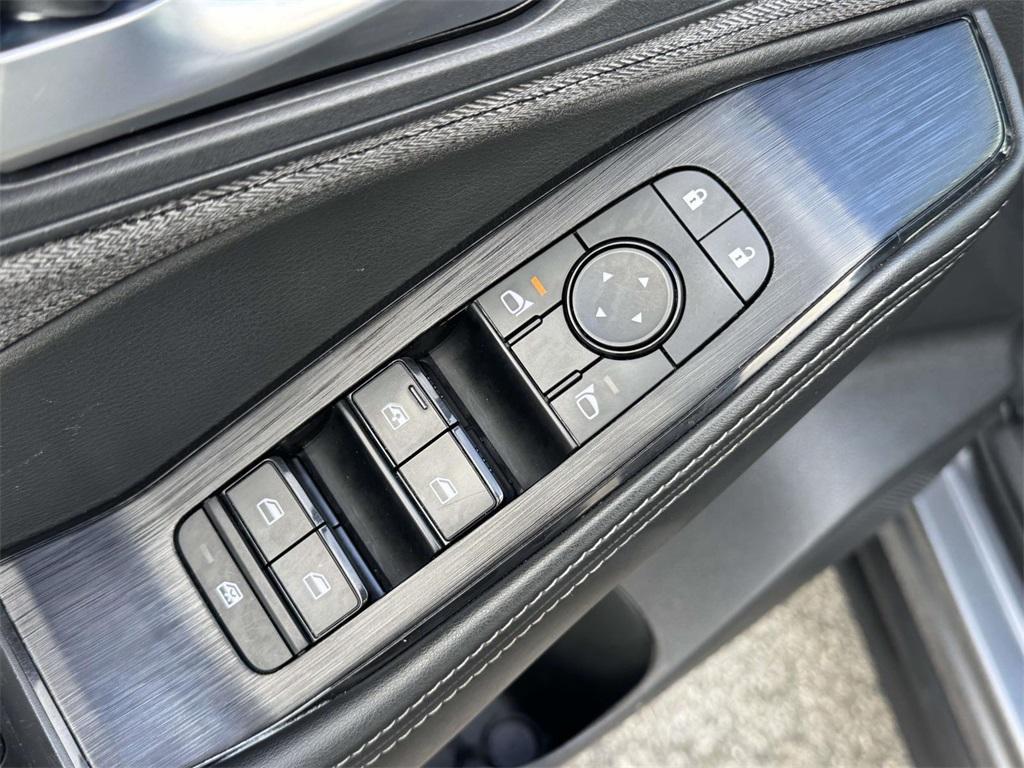 used 2021 Nissan Rogue car, priced at $17,789