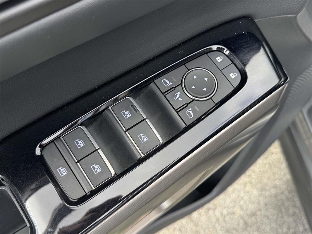 used 2024 Nissan Pathfinder car, priced at $34,901