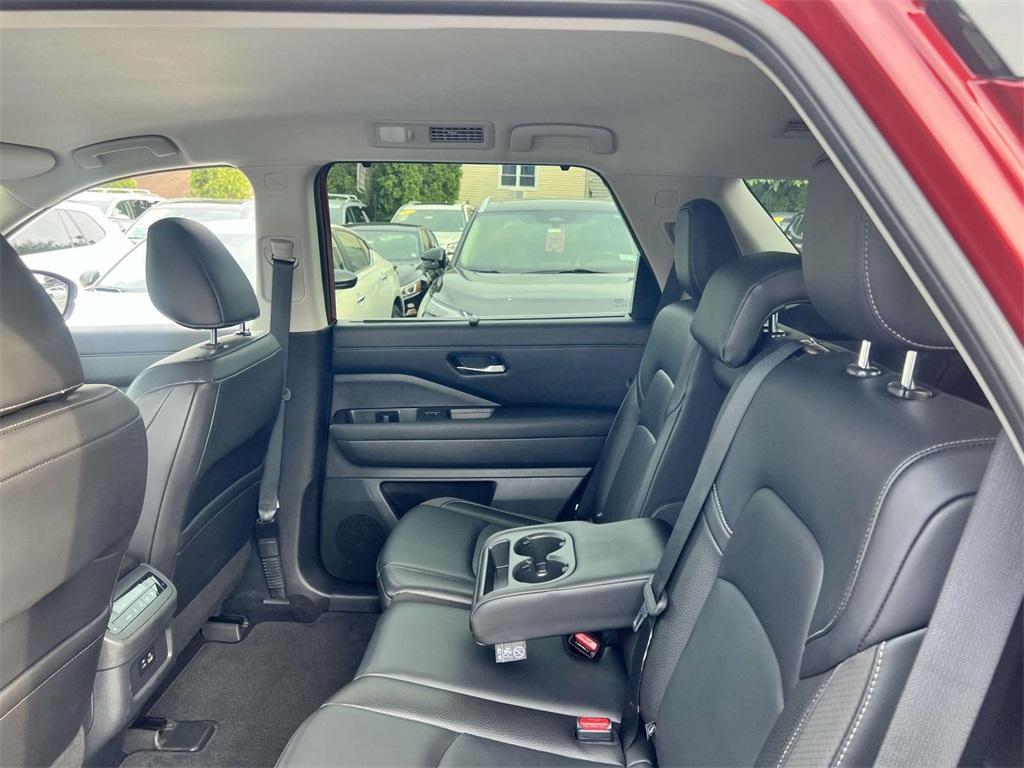 used 2022 Nissan Pathfinder car, priced at $27,953