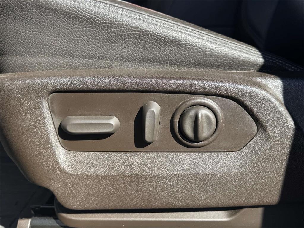 used 2022 GMC Sierra 1500 Limited car, priced at $41,289