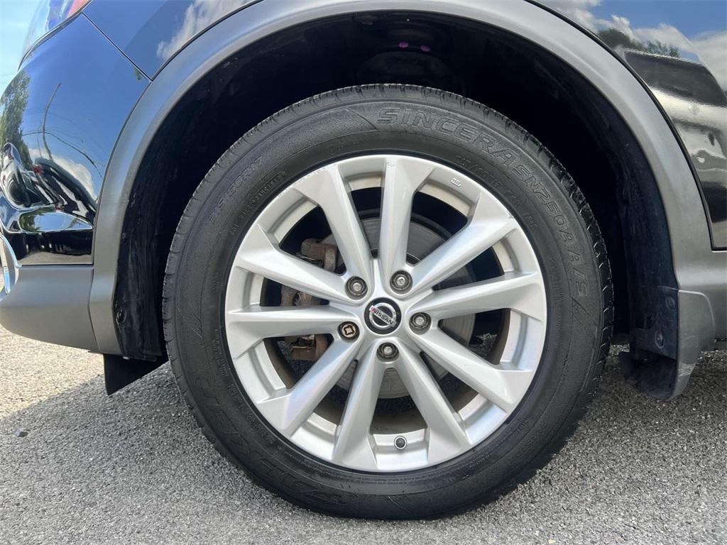 used 2019 Nissan Rogue Sport car, priced at $16,246