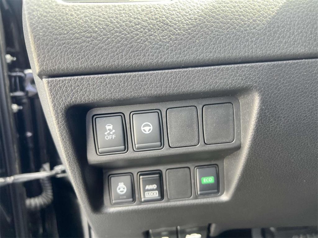 used 2019 Nissan Rogue Sport car, priced at $16,089