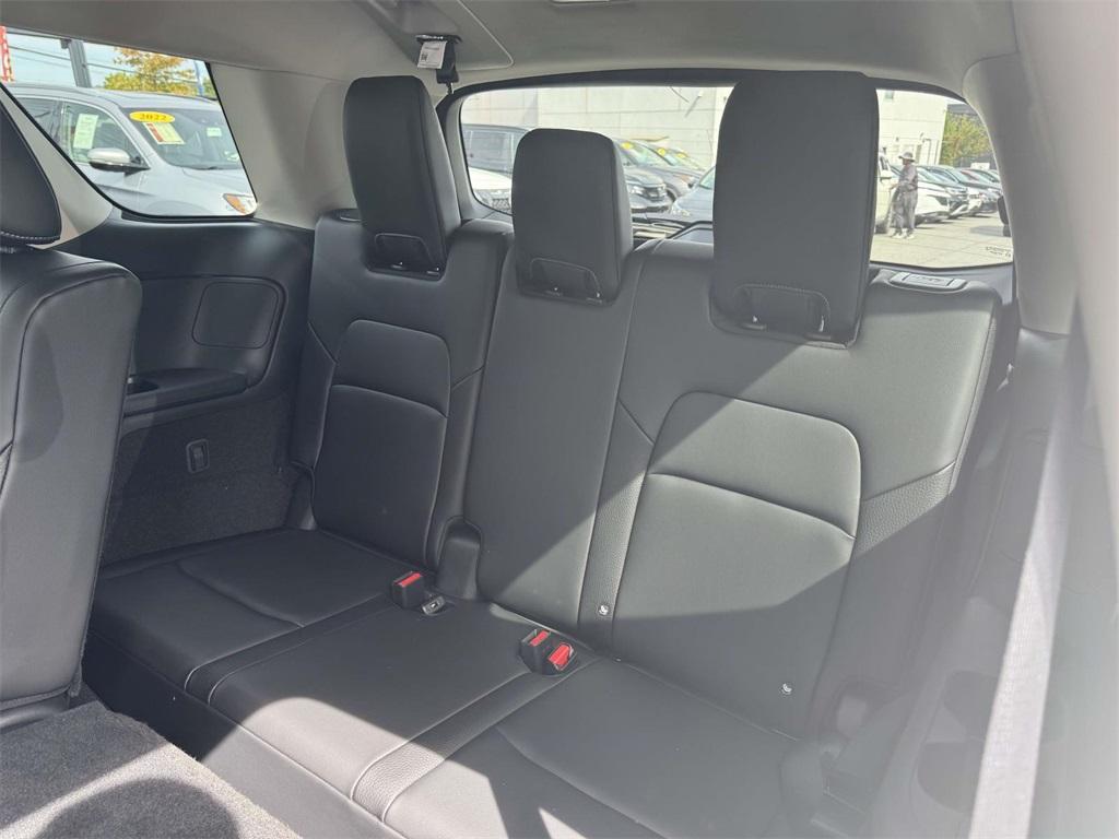 used 2025 Nissan Pathfinder car, priced at $34,789