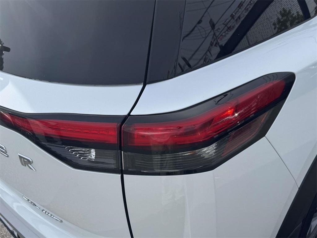 used 2025 Nissan Pathfinder car, priced at $34,789