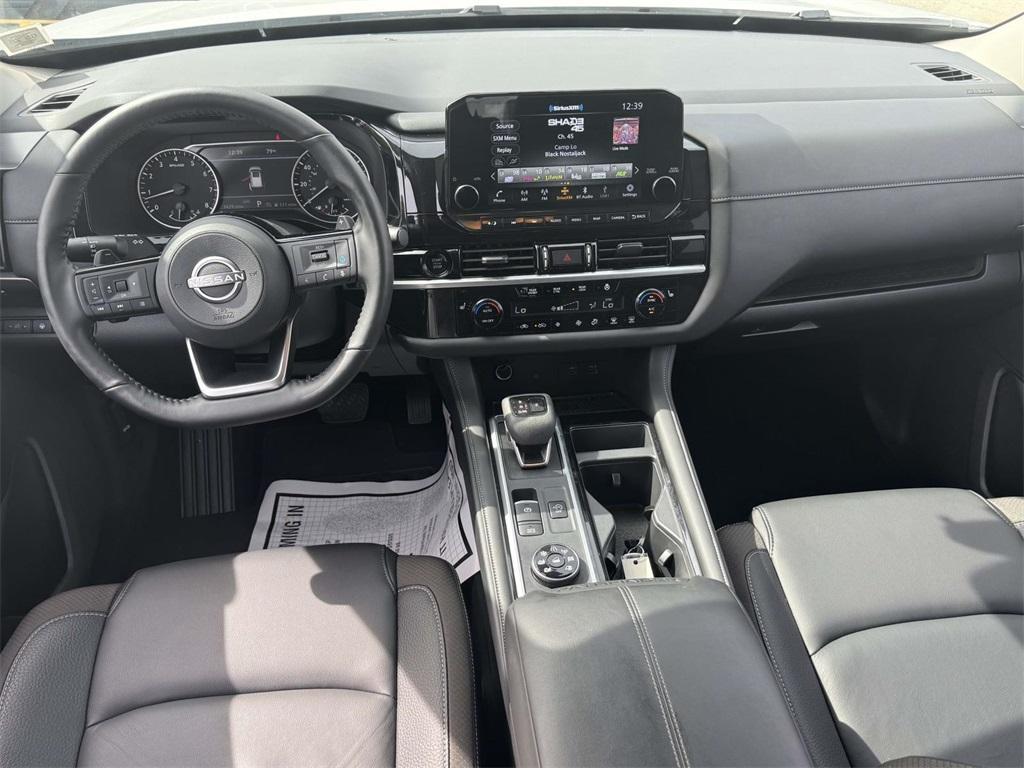 used 2025 Nissan Pathfinder car, priced at $34,789