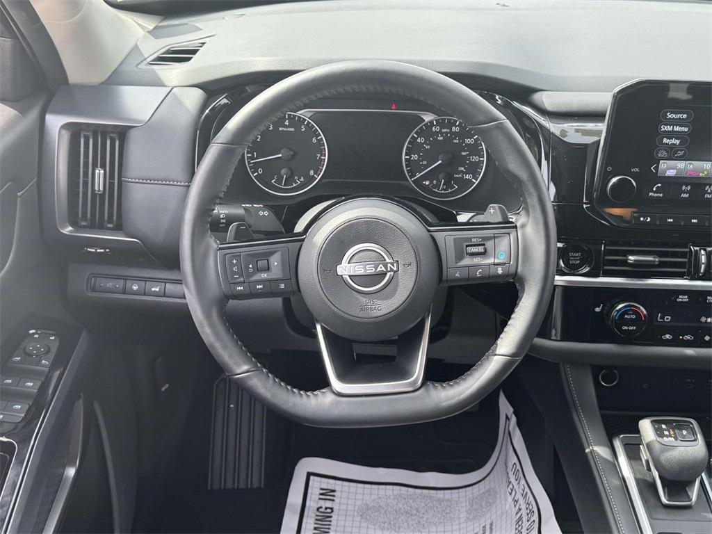 used 2025 Nissan Pathfinder car, priced at $34,789