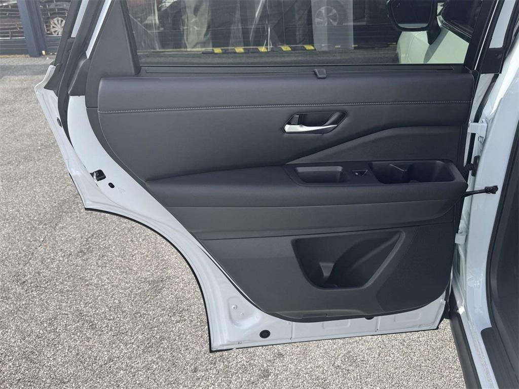 used 2025 Nissan Pathfinder car, priced at $34,789