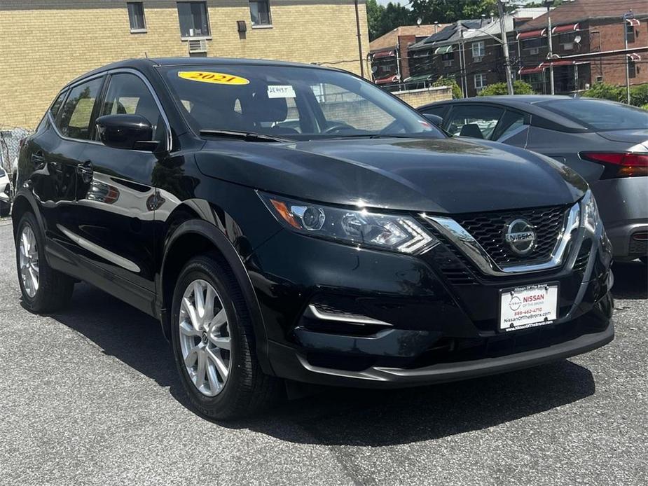 used 2021 Nissan Rogue Sport car, priced at $18,883