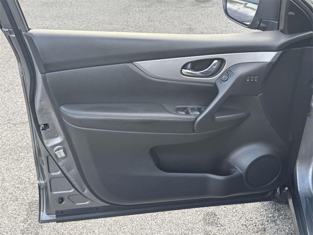 used 2020 Nissan Rogue Sport car, priced at $15,589