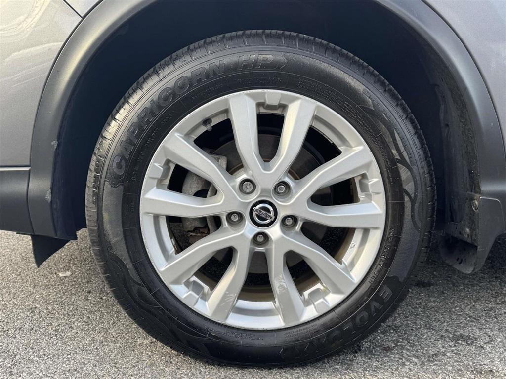 used 2020 Nissan Rogue Sport car, priced at $15,589